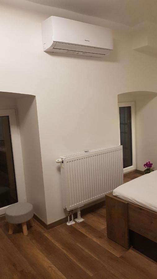 Bachelor Apartment Budapest Exterior foto